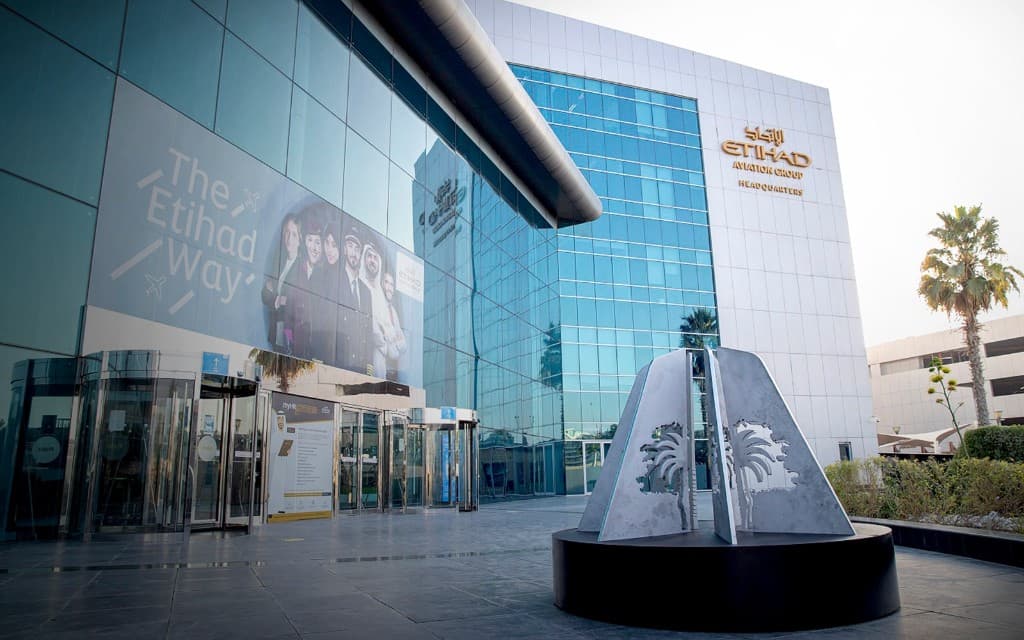 Signage systems across diverse environments